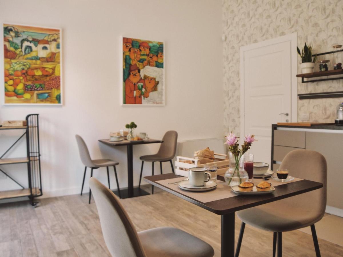 Adele E Il Duca Bed And Breakfast レッチェ エクステリア 写真
